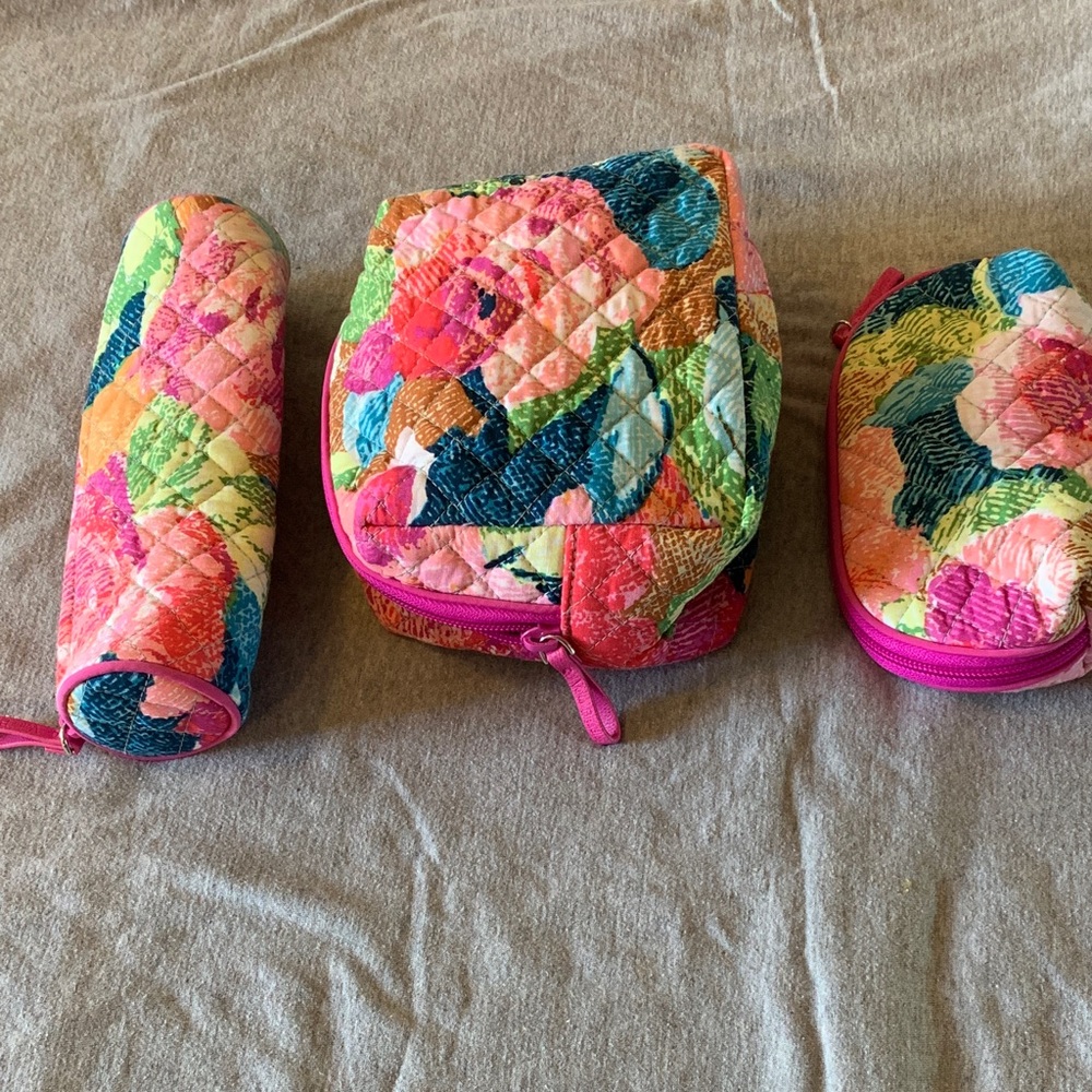 Colorful Quilted Cosmetic Bag Set - Picture 2 of 3